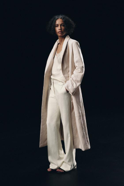 ZARA РАСКЛЕШЕННЫЕ БРЮКИ С ЗАНИЖЕННОЙ ТАЛИЕЙ ZW COLLECTION, ЭКРЮ