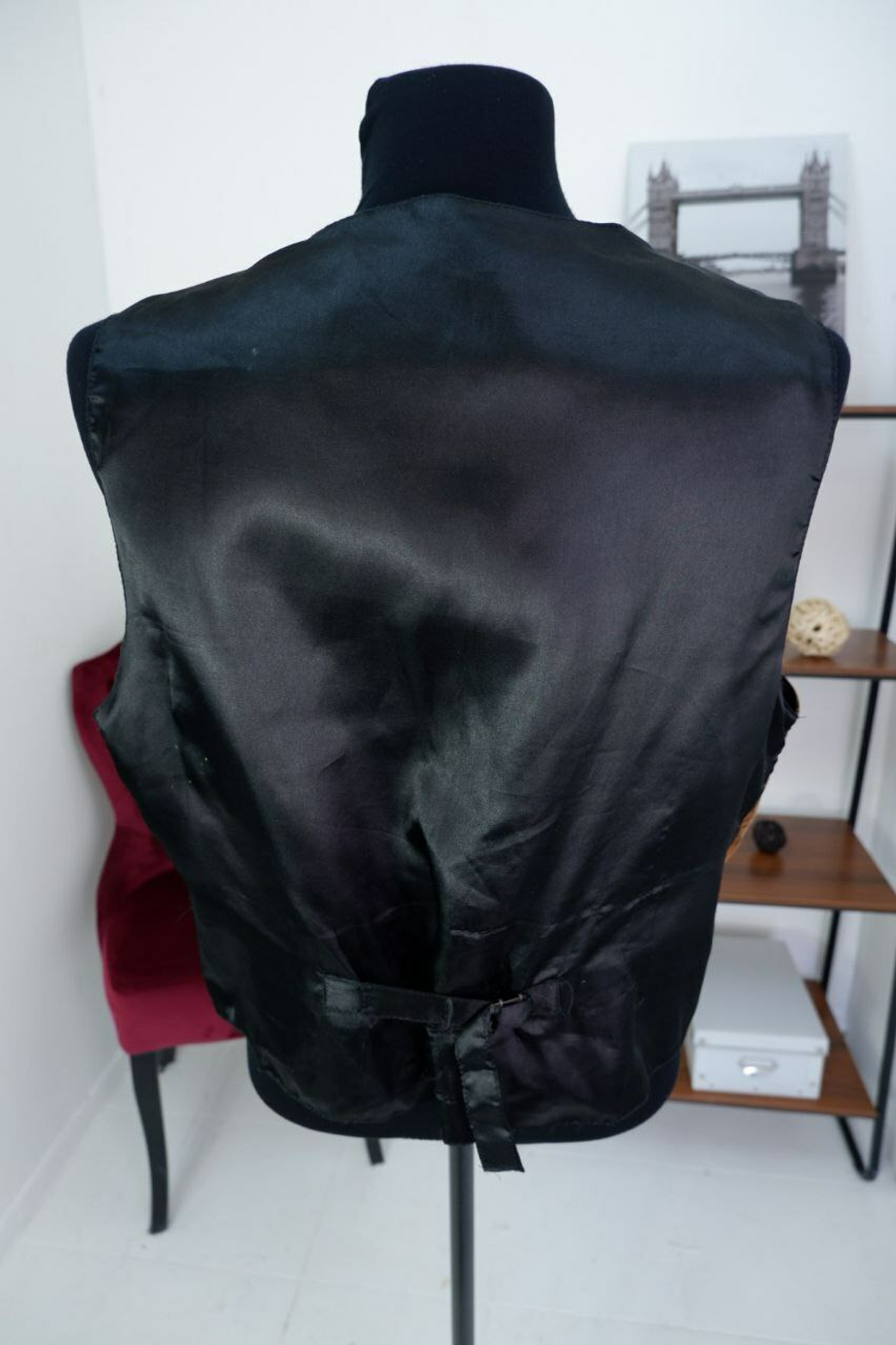 Жилет стильный 50 размер