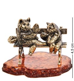 Народные промыслы AM-3090 Фигурка «Коты на скамье» (латунь, янтарь)