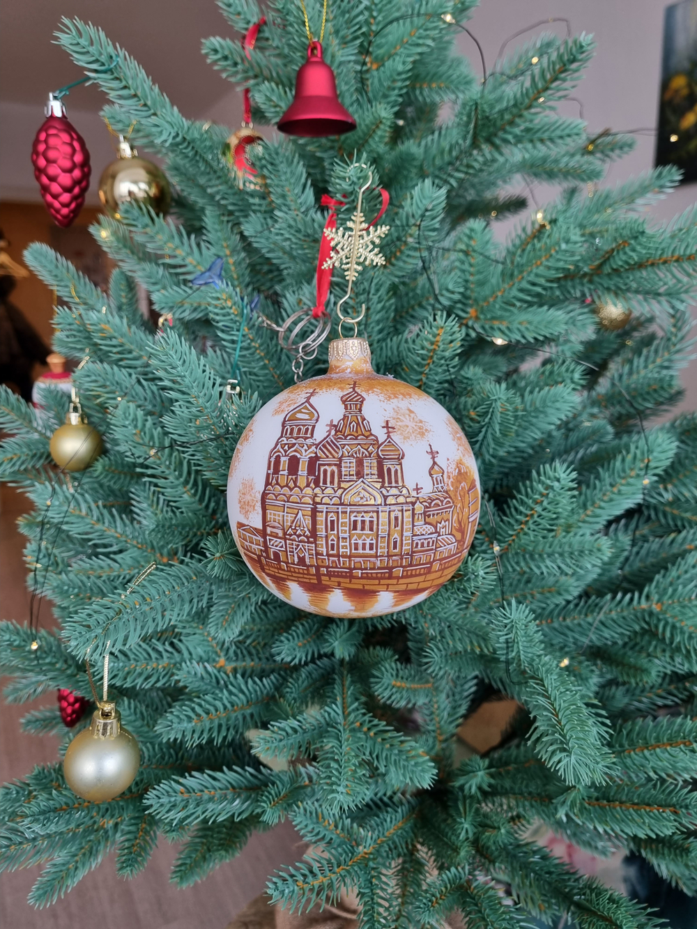 Шар стеклянный "Спас на крови",  ручная роспись