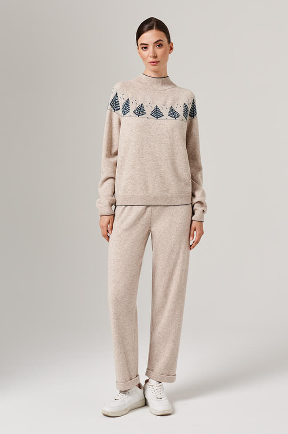 23172 Свитер женский (серо-бежевый меланж)