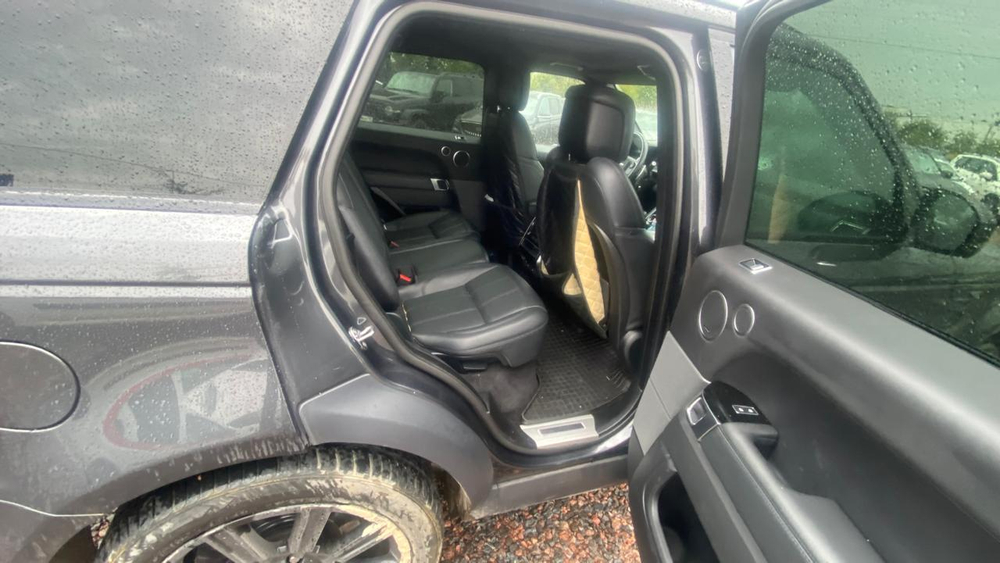 Land Rover RANGE ROVER SPORT TDV6 3.0 SE