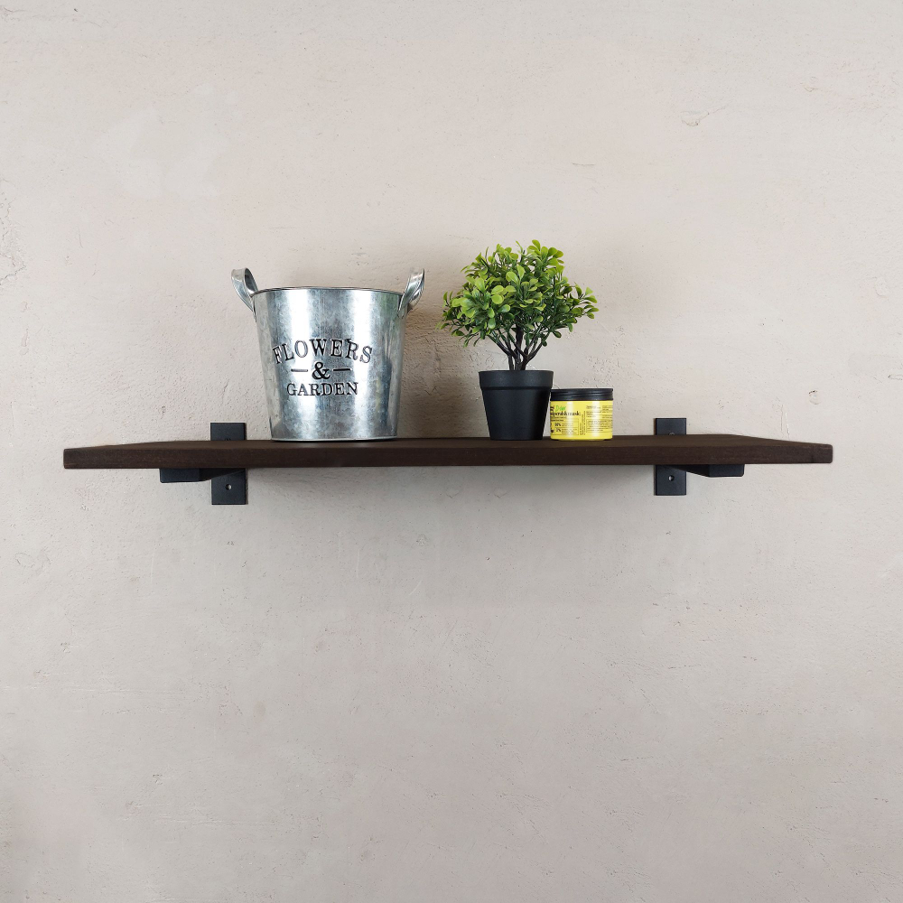 Настенные полки из натурального дерева в стиле Лофт