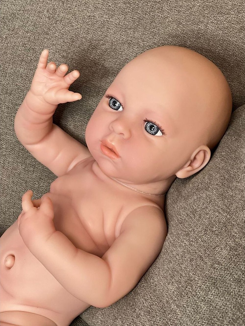 Кукла Marina and Pau 38cм Nana виниловая без одежды (M26)