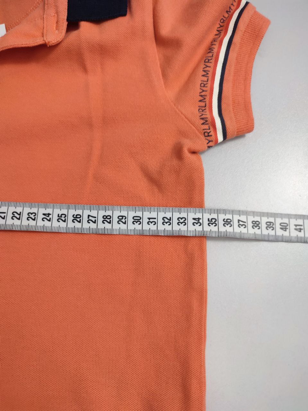 Футболка-поло Mayoral однотонная на 5 лет