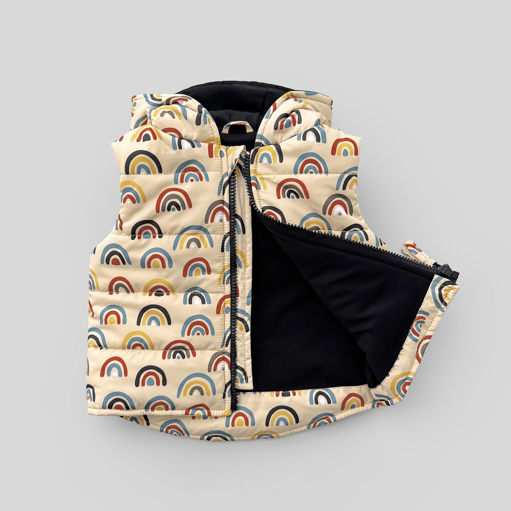 Жилет (радуги на бежевом)