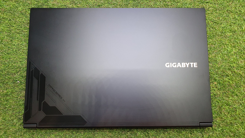 Игровой GIGABYTE i5-12/16Gb/RTX 4050 6Gb/144Hz/G5 MF-E2KZ313SH/Windows 10