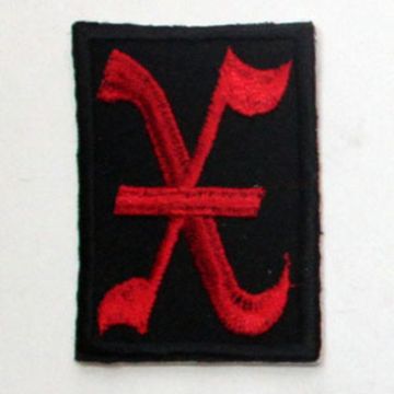 Нашивка буква "X" (красная)