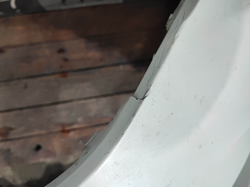 Бампер передний Mazda 6 (GJ) 18-нв Б/У Оригинал GSH750031