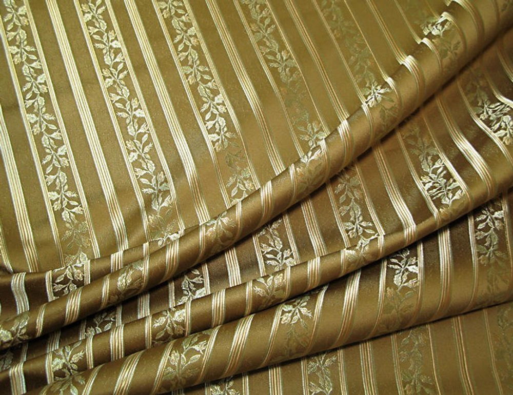 Жаккард Розы полоса 010