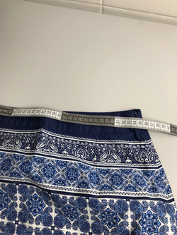 Юбка O'STIN с принтом 44 размер