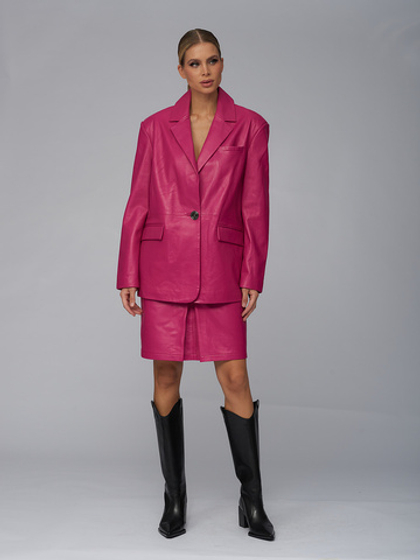 Женская кожаная юбка фуксия с центральной складкой