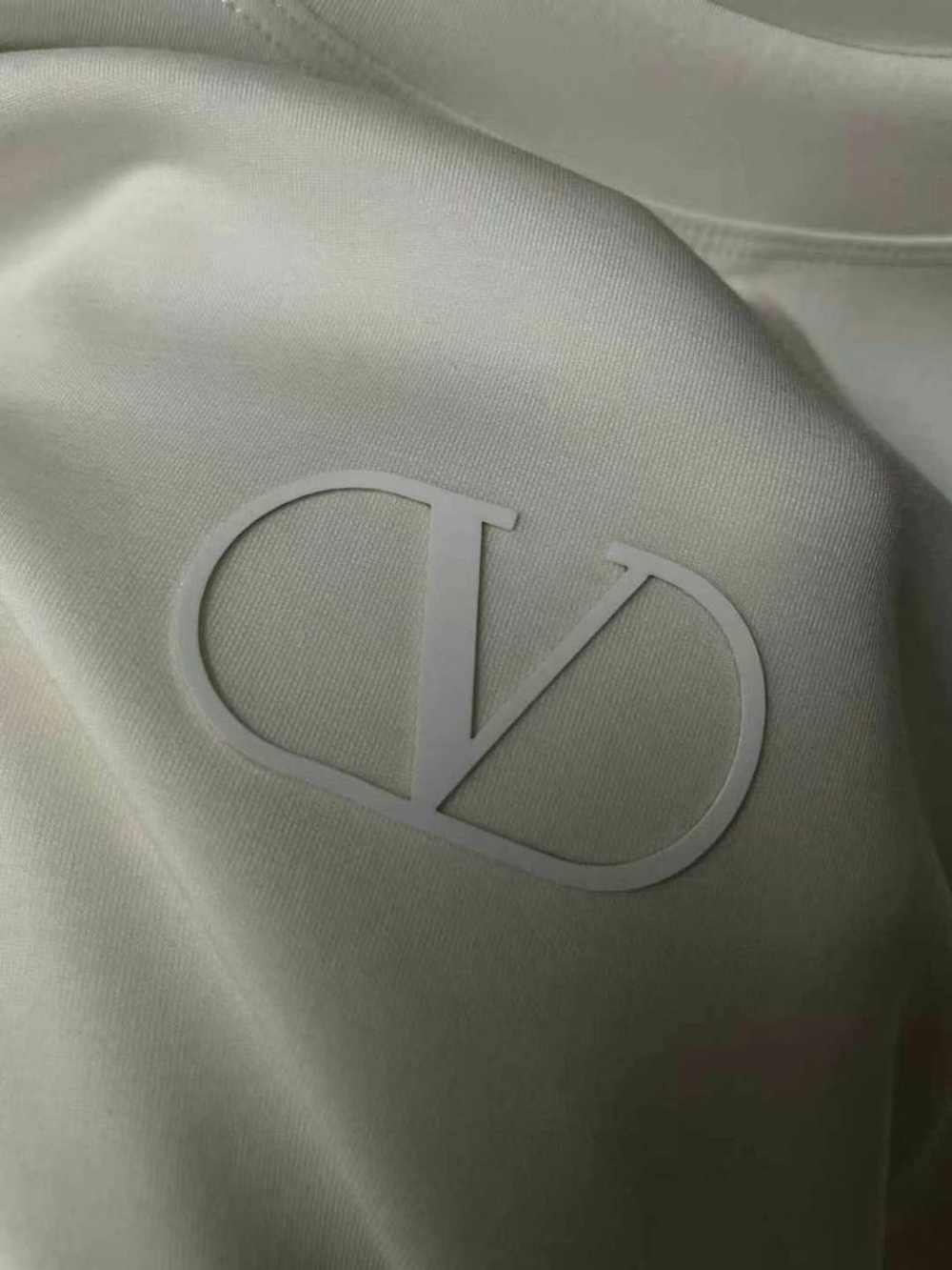 Свитшот Valentino