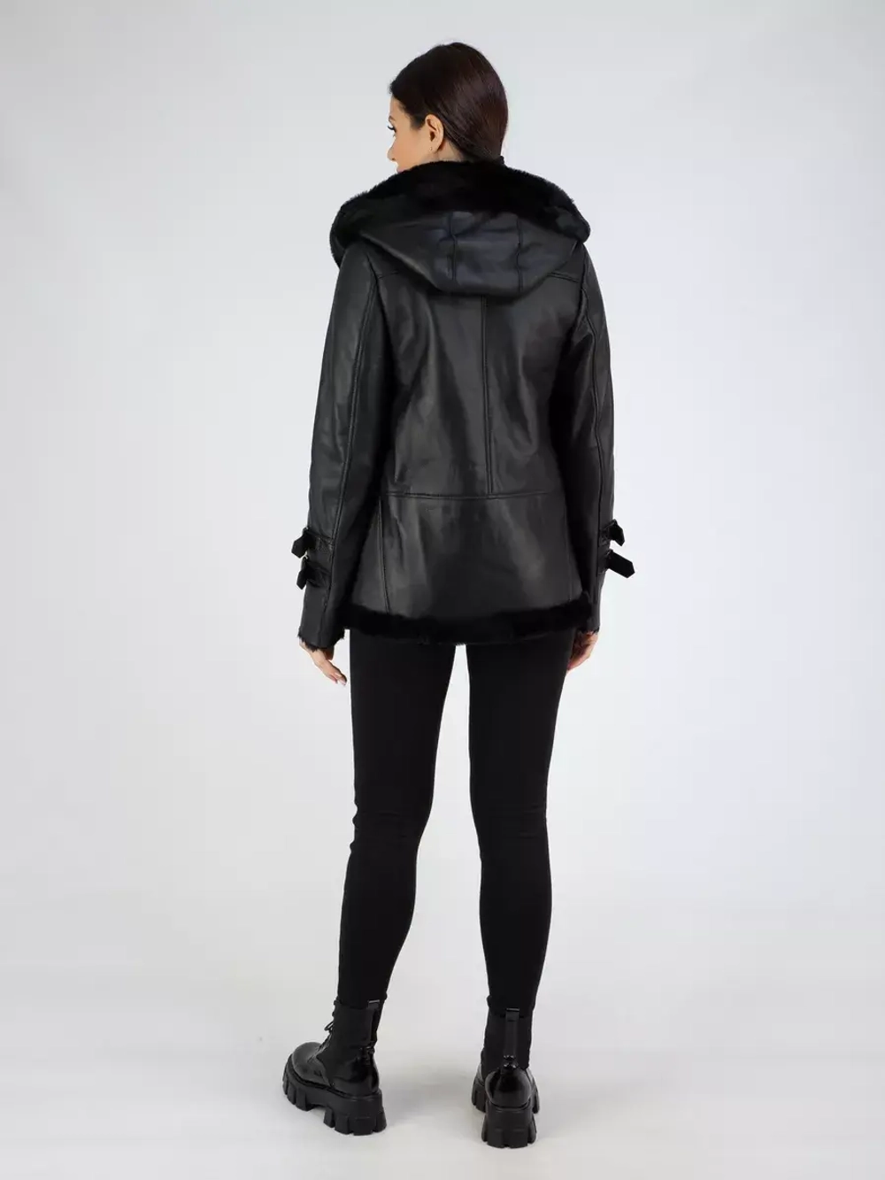 Дубленка зима короткая натуральная авиатор