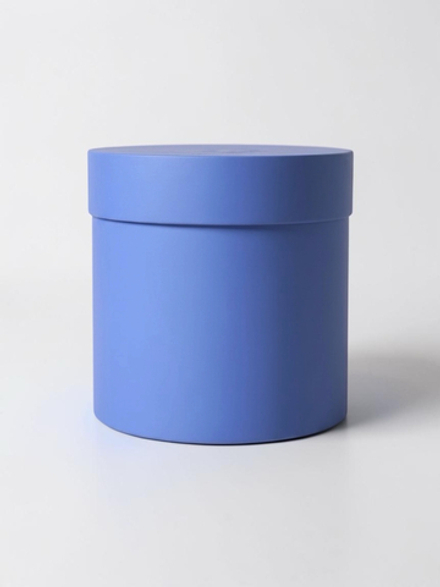 Плотная шляпная коробка с крышкой без лент. Цвет; Светло фиолетовый.