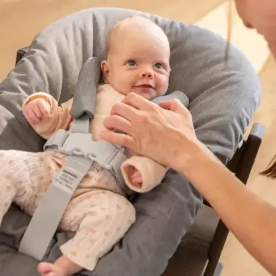 Стульчик для кормления STOKKE Tripp Trapp комплект 4 в 1 (Warm Brown Oak)