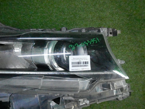 Битая Фара правая Toyota Land Cruiser Prado 150 (2017-н.в.) LED
