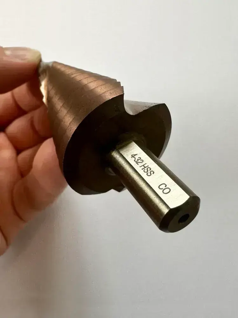 Сверло ступенчатое по металлу кобальтовое 4-32мм конусное