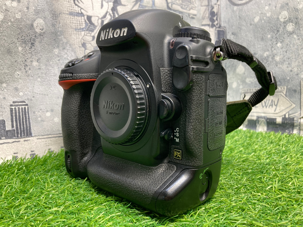 Nikon D3 (33.600 кадров)
