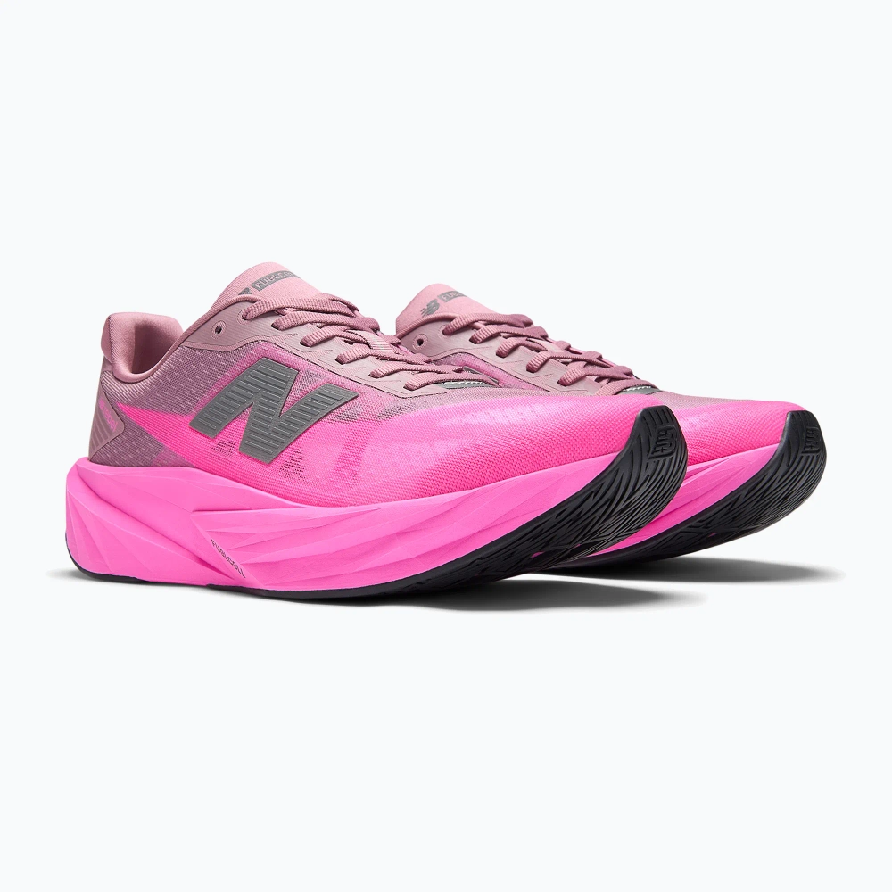 Кроссовки для бега New Balance FuelCell Rebel V5 pink heat/rosewood
