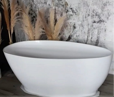 Ванна из литьевого мрамора Castone Адель 158x70