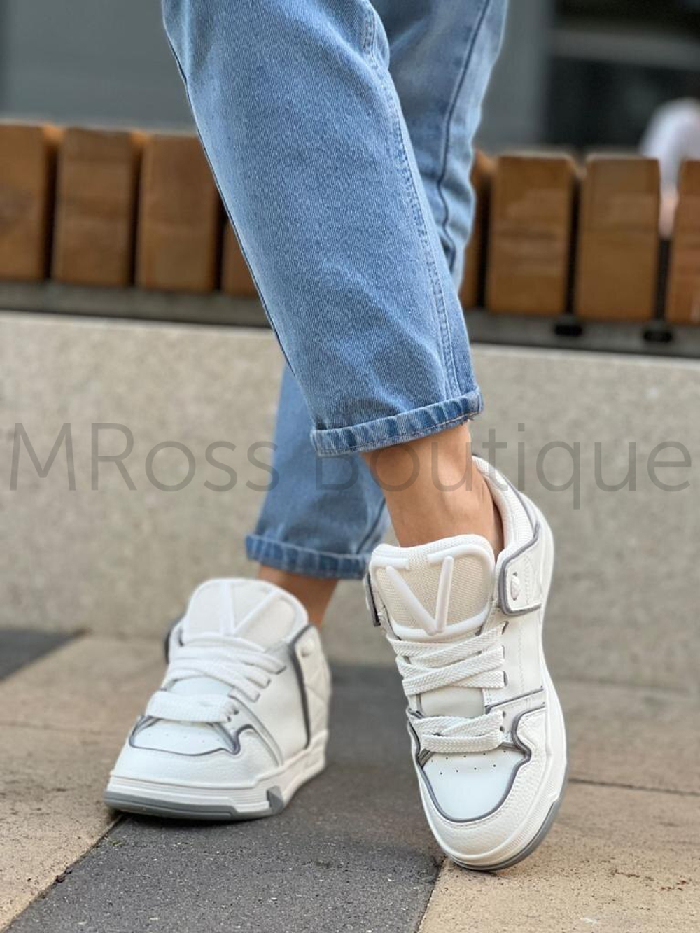 Белые женские кроссовки Valentino (Валентино) люкс класса