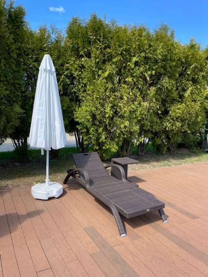 Зонт пляжный с базой на колесах Kiwi Clips&amp;Base, Ø250 см, белый