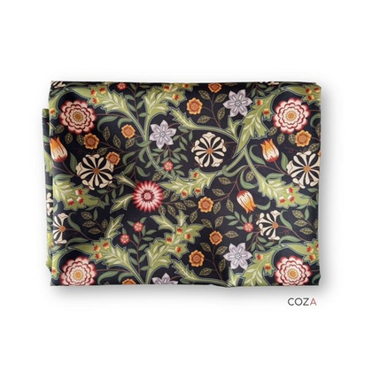 Скатерть COZA Моррис тёмно-зеленый фон с водоотталкивающей пропиткой