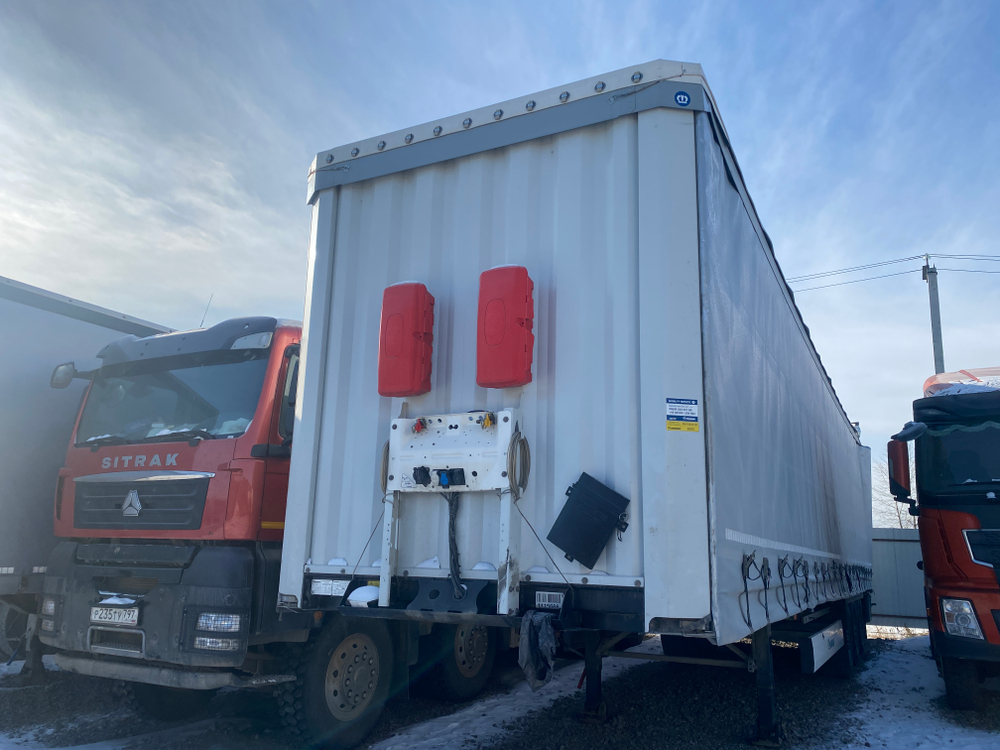 Krone SD Полуприцеп шторный SD