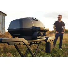Портативный газовый гриль Napoleon TravelQ PRO 285X Phantom, 2 горелки, на складной подставке