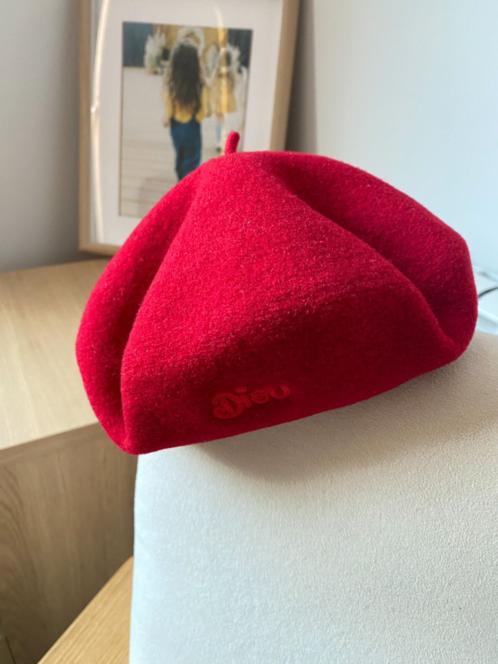 Новый шерстяной берет Christian Dior, 98