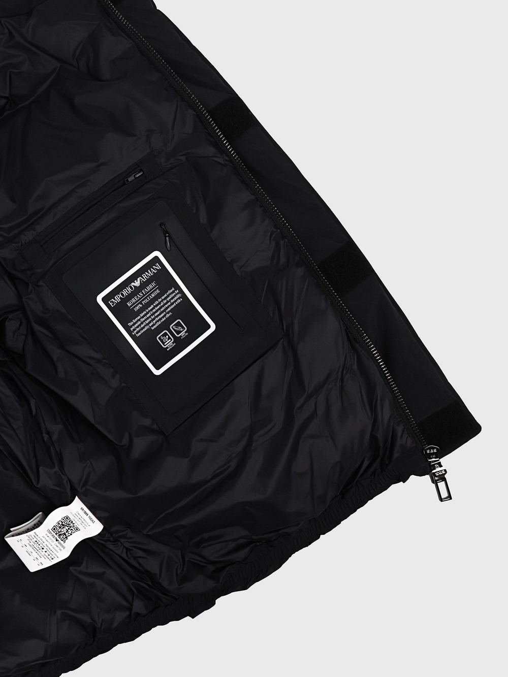 Пуховик Emporio Armani Milano Logo Nylon Jacket Black