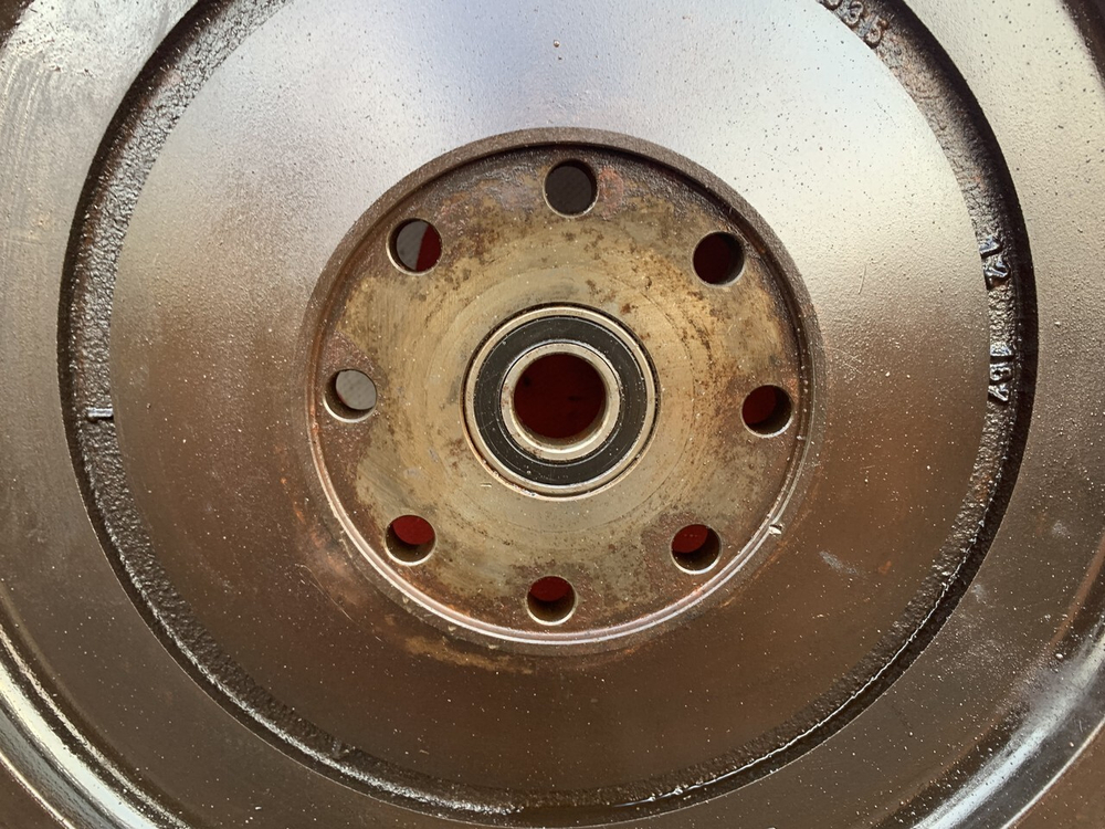 Маховик двигателя