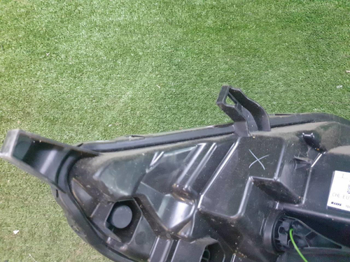 Битая Фара правая Nissan Qashqai J11 (2013-2019) галоген