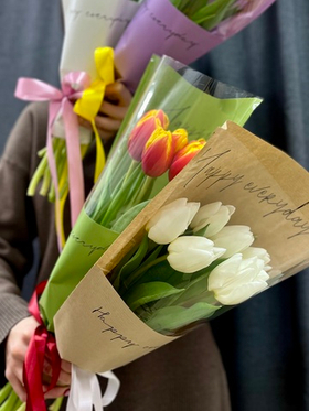 Букет «7 тюльпанов