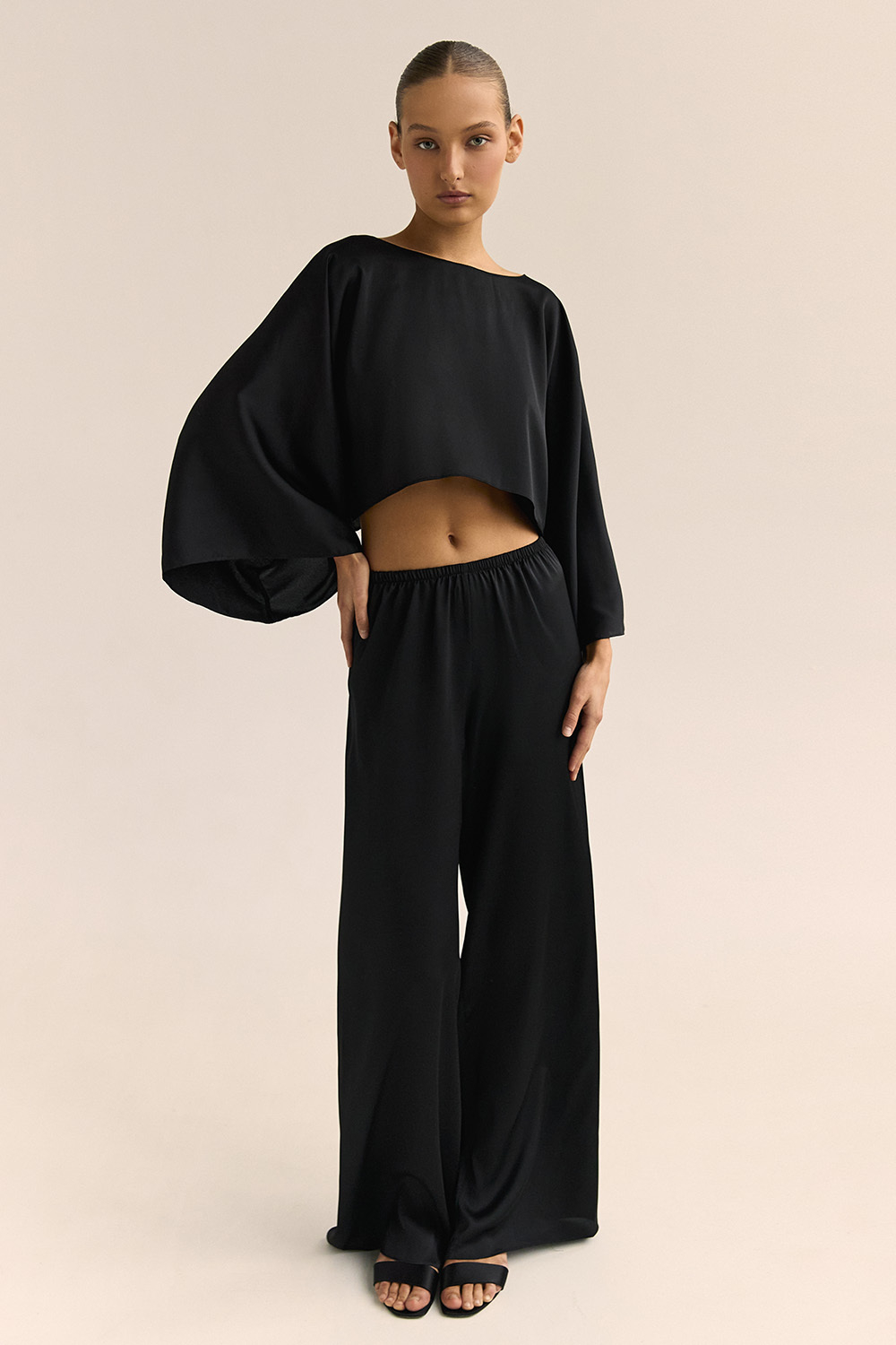 Топ MONICA Чёрный