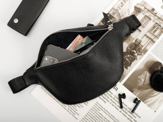 Купить сумку из натуральной кожи Бананка!