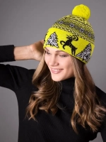 Шапка зимняя вязаная детская