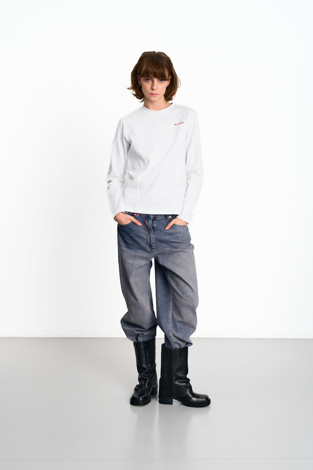 Лонгслив Regular t-shirt белый