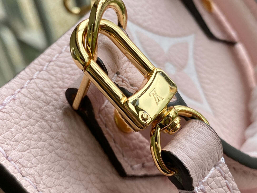 Louis Vuitton Petit Sac Plat