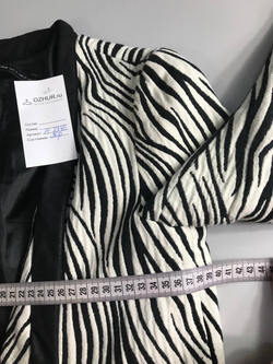 Костюм Stradivarius модный, маркировка S, визуально на 44 размер