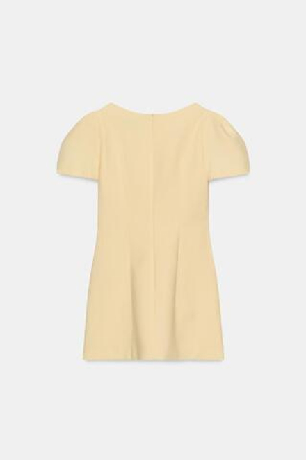 ZARA КОРОТКОЕ ПЛАТЬЕ СО СКЛАДКАМИ И КАРМАНАМИ, ПАСТЕЛЬНО-ЖЕЛТЫЙ