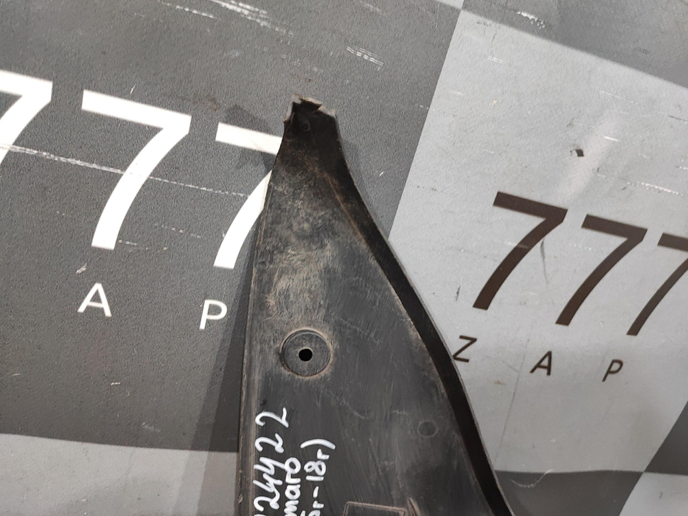 Накладка фонаря заднего левого Chevrolet Camaro 6 15-22 Б/У Оригинал 84070693