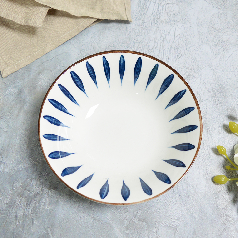 Салатник 15см Лепесток