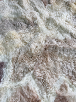 Ковер шкура натуральная овчина меховой