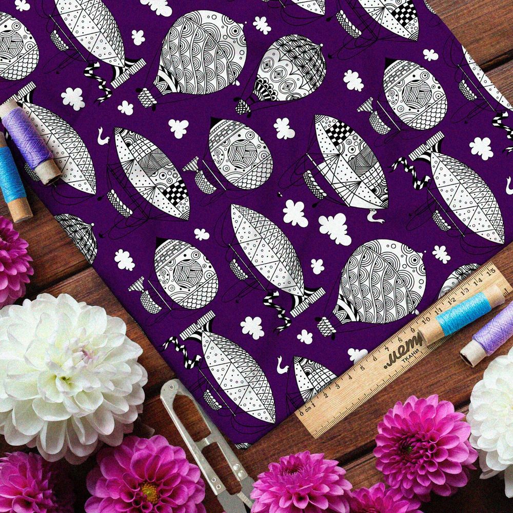 Ткань барби эскизы дирижаблей и воздушных шаров на сиреневом фоне