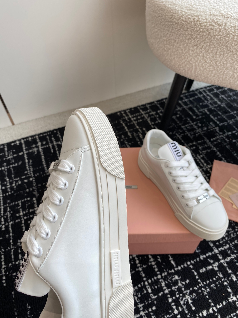 Miu Miu Sneaker (2 colors)