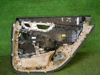 Обшивка двери задняя левая Kia K900 KH (2018-2022)