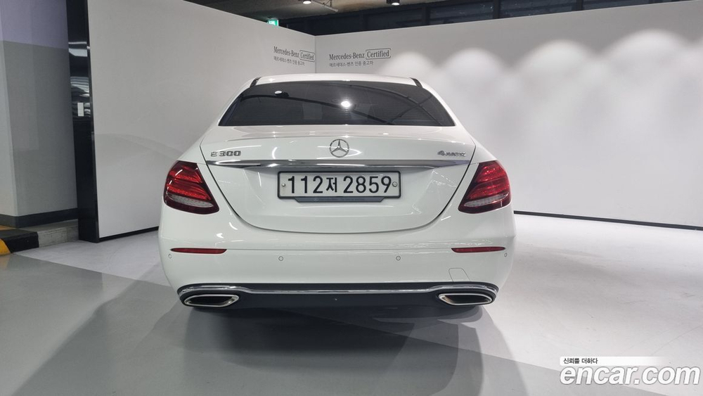 Mercedes-Benz E-Class W213 E300 4MATIC Exclusive (12.2019)