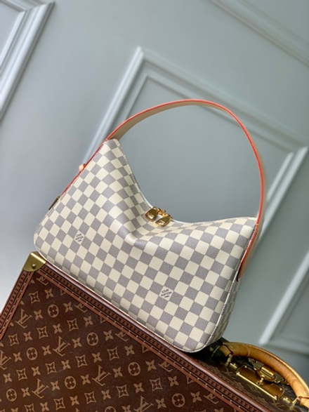 Louis Vuitton Slouchy PM